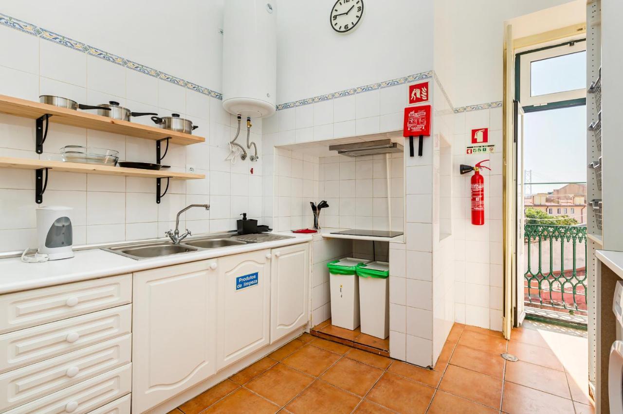 4Br Lisbon Apartament - Excellent Location - New Mattresses! ภายนอก รูปภาพ